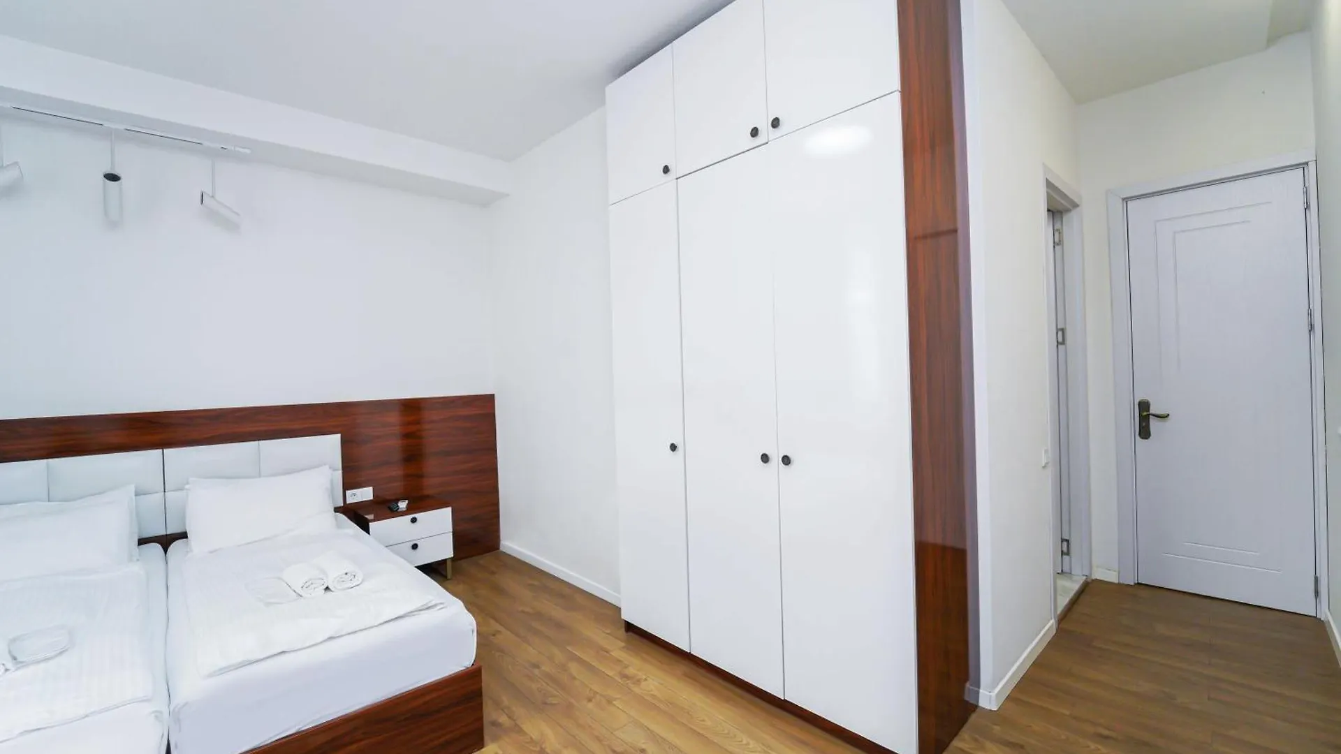 Hotel Type Rooms On Avenue Melikishvili, City Center Tbilisi Georgia